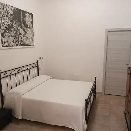 Ange Apartament Giardini-Naxos